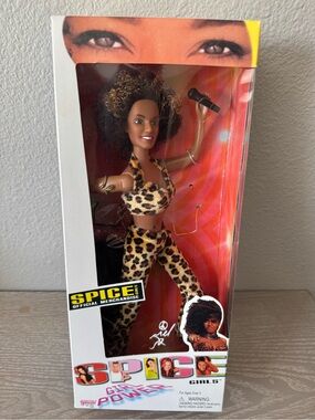 Vintage Spice Girls Girl Power Mel B. Scary Spice Doll 1997 Galoob